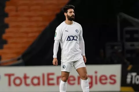 طبيب بيراميدز يكشف لـ"يلا كورة" موقف أحمد سامي من مباراة أوكلاند سيتي